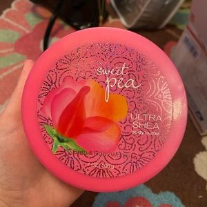 Bath and body works body butter